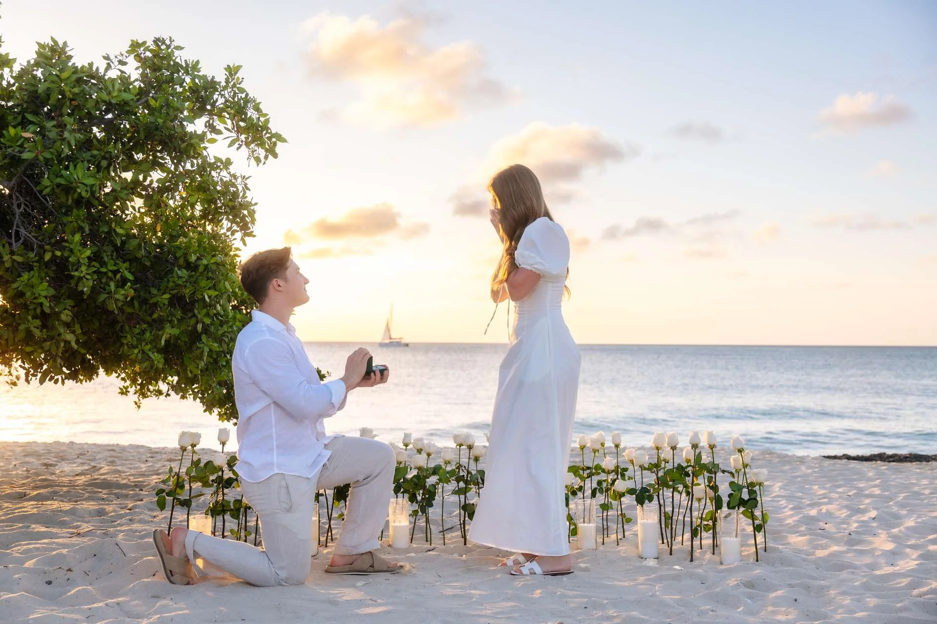 Surprise proposal photoshoot at sunset in Aruba